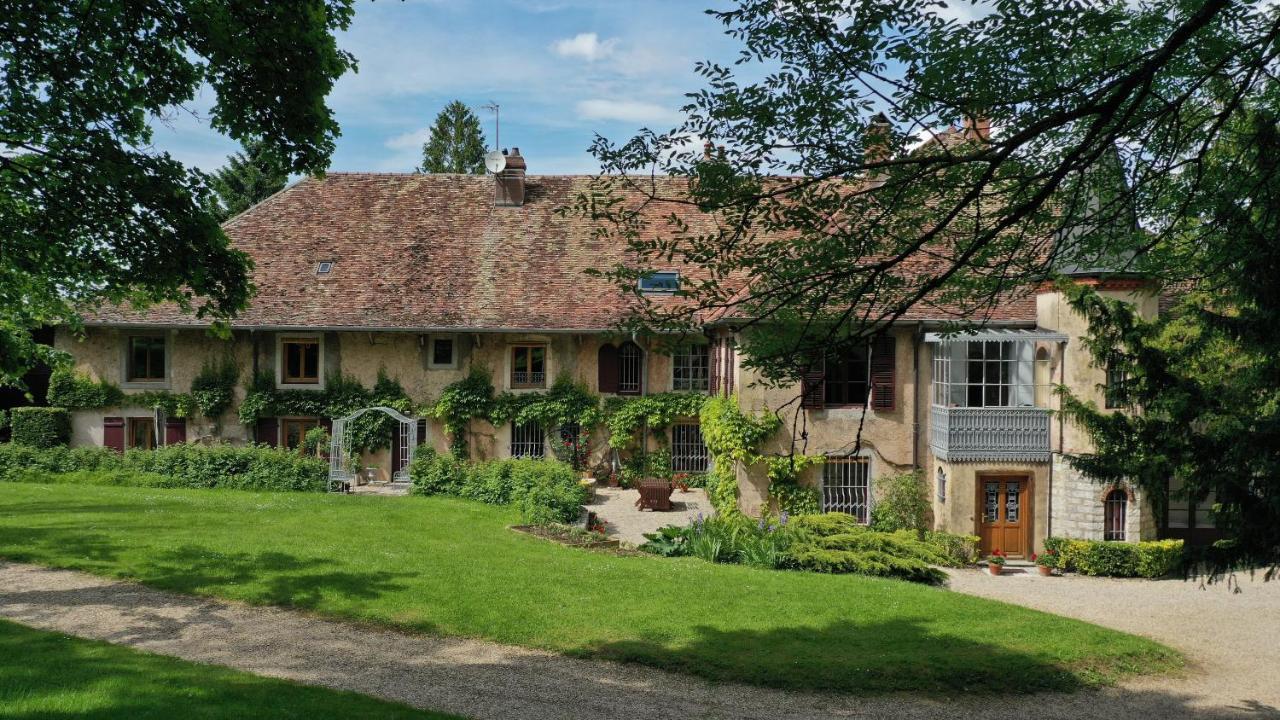 Domaine De Bellevue Gite Du Mont Poupet Marnoz Buitenkant foto